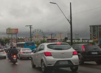 Chuva intensa coloca Manaus em alerta para alagamentos e deslizamentos