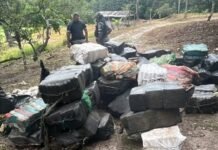 Seis policiais militares são presos com quase três toneladas de drogas em Manaus