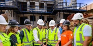 Em vistoria de obras do Residencial Compensa, governador interino Roberto Cidade destaca continuidade dos projetos habitacionais no Amazonas