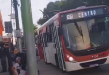 Suspeito é preso após tentativa de assalto em ônibus na Zona Sul de Manaus