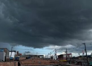 Previsão indica chuva intensa e risco de alagamentos em Manaus