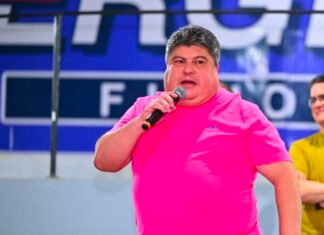 David Reis participa de encontro com lideranças e moradores do Colônia Santo Antônio, na Zona Norte de Manaus