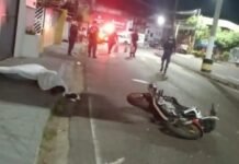 Motociclista morre após bater contra muro de condomínio durante a madrugada em Manaus