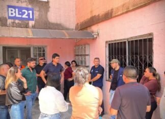 Rachadura aumenta e assusta moradores de residencial na Zona Norte de Manaus