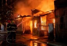 Incêndio destrói casa e atinge outras duas na Zona Leste de Manaus