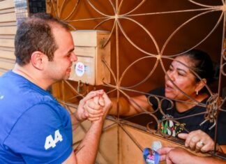Roberto Cidade leva campanha às ruas do Santo Antônio e reforça compromisso com avanços no Amazonas