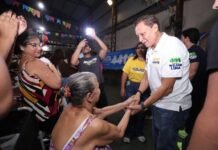Adjuto Afonso destaca importância dos pequenos negócios em encontro com moradores do Nova Esperança