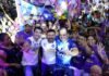 Com Roberto Cidade, Saimon Bessa e Carlinhos Bessa, lançamento reúne mais de 8 mil pessoas em Manaus Roberto Cidade, Carlinhos e Saimon Bessa.
