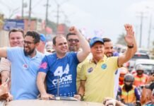 Adjuto Afonso participa de carreata em Iranduba ao lado de Roberto Cidade