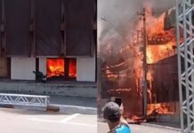 Prédio antigo pega fogo e assusta moradores e comerciantes no Centro de Manaus
