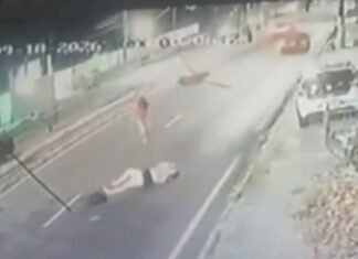 Câmeras flagram acidente que deixou casal ferido na Avenida Efigênio Salles em Manaus